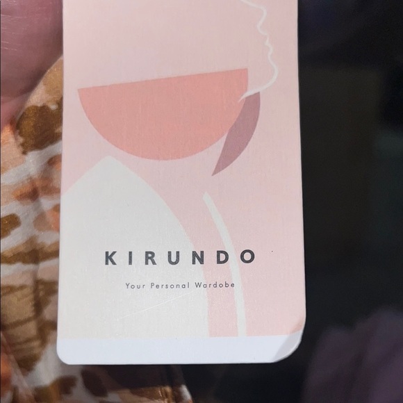 Leopard Print Women's Top - Picture 2 of 6